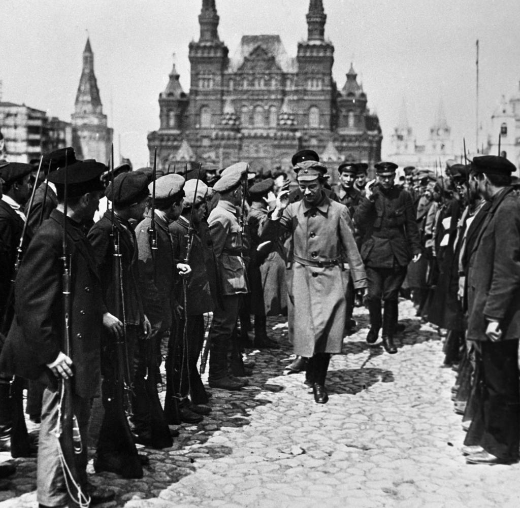 Eine Ausstellung in der Neuen Nationalgalerie Berlin verharmlost kommunistische Gewaltherrschaft und die Sowjetunion